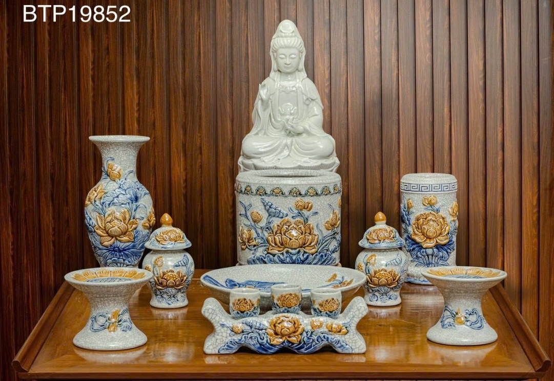 Đồ thờ cho Bàn thờ treo tường 48cm x 81cm